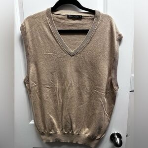 WooLovers Men’s pullover Sweater Vest Camel color V neck. Cotton/cashmere XL